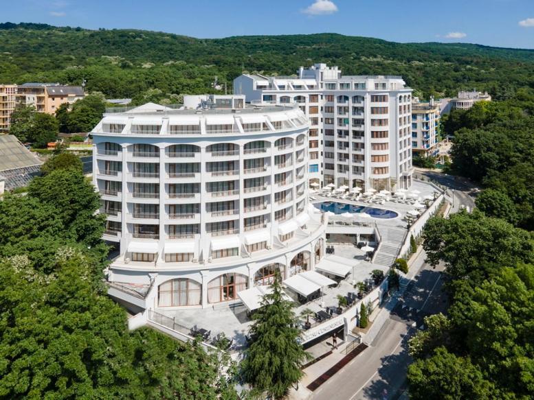 Continental Hotel Варна Екстер'єр фото